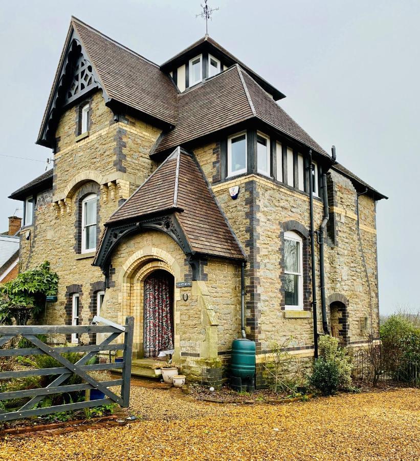Kennet House